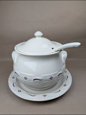 Longaberger Woven Traditions Traditional Red Soup Tureen/Lid/Ladle/Platter Set